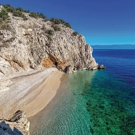 Διαμέρισμα Martina *